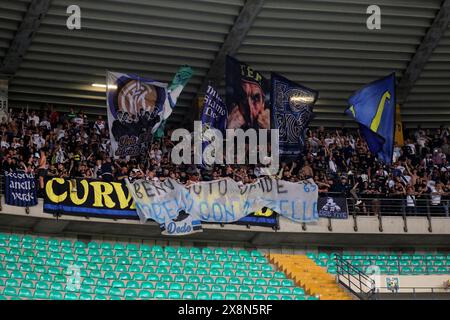 Vérone, Italie. 26 mai 2024. Supporters de l'Inter lors du match de football Serie A entre l'Hellas Vérone et l'Inter au stade Marcantonio Bentegodi, au nord de l'est de l'Italie - dimanche 26 mai 2024. Sport - Soccer (photo de Paola Garbuioi/Lapresse) crédit : LaPresse/Alamy Live News Banque D'Images