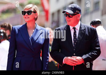 Monaco. 26 mai 2024. Monaco, Monaco. 26 mai 2024. La princesse de Monaco Charlène Lynette et le Prince Albert II sont souverains de la Principauté de Monaco et à la tête de la Maison princière de Grimaldi lors du Grand Prix de formule 1 de Monaco 2024, 8ème manche du Championnat du monde de formule 1 2024 du 23 au 26 mai, 2024 sur le circuit de Monaco, à Monaco - photo Eric Alonso/DPPI crédit : DPPI Media/Alamy Live News crédit : DPPI Media/Alamy Live News Banque D'Images