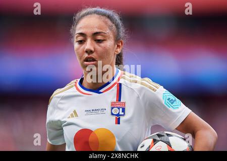 Selma Bacha, de l'Olympique Lyonnais, regarde lors de la finale de l'UEFA Women's Champions League 2023/24 entre le FC Barcelone et l'Olympique Lyonnais Banque D'Images