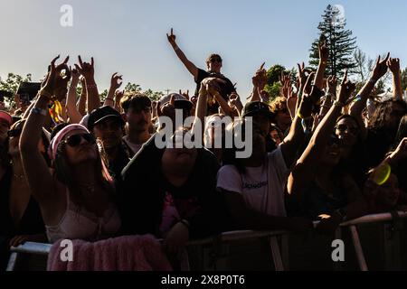 Napa, États-Unis. 25 mai 2024. Foule/ambiance pendant BottleRock à Napa Valley Expo le 25 mai 2024 à Napa, Californie. Photo : Chris Tuite/imageSPACE/SIPA USA crédit : SIPA USA/Alamy Live News Banque D'Images