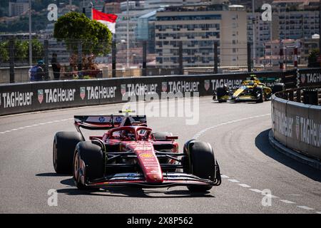 Monaco, Monaco. 26 mai 2024. Carlos Sainz, pilote espagnol de la Scuderia Ferrari, participe au Grand Prix de F1 de Monaco. (Photo par Andreja Cencic/SOPA images/SIPA USA) crédit : SIPA USA/Alamy Live News Banque D'Images