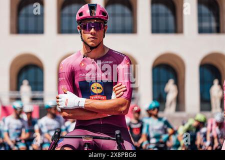 Rome, Italie. 26 mai 2024. Photo Zac Williams/SWpix.com - 26/05/2024 - cyclisme - 2024 Giro d'Italia, Stage 21 - Rome - Rome - Italie - Jonathan Milan, Lidl Trek. Crédit : SWpix/Alamy Live News crédit : SWpix/Alamy Live News Banque D'Images