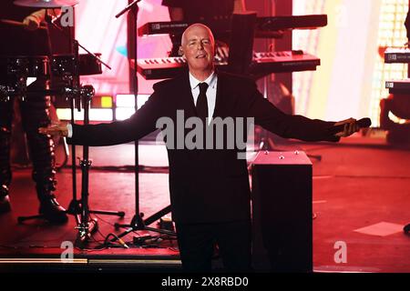 LONDRES, ANGLETERRE - MAI 26 : Neil Tennant de « Pet Shop Boys » se produisant au KOKO le 26 mai 2024 à Londres, Angleterre. CAP/Mar ©Mar/Capital Pictures Credit : Capital Pictures/Alamy Live News Banque D'Images