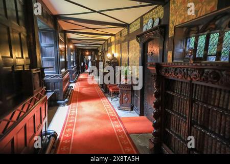 À l'intérieur de Speke Hall, un manoir Tudor à charpente de bois à Speke, Liverpool, Angleterre, Royaume-Uni Banque D'Images