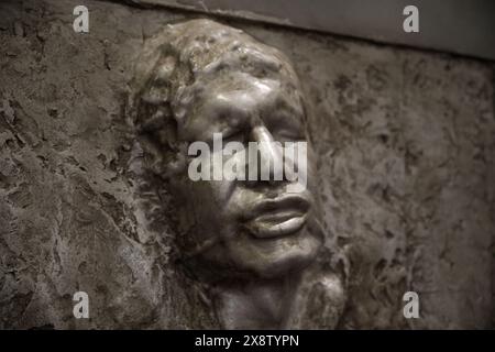 Han Solo Frozen en Carbonite modèle à Comic Con London Banque D'Images