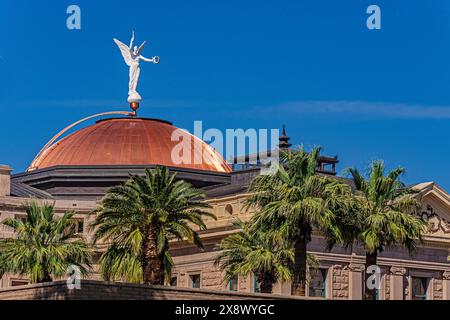 Arizona State Capitol Building à Phoenix, Angel au sommet du dôme de cuivre Banque D'Images