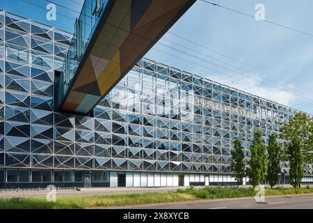 Niels Bohr Bygningen (le Niels Bohr Building), qui fait partie de l'Université de Copenhague, conçu par Vilhelm Lauritzen Arkitekter, 2023 ; Copenhague, Danemark Banque D'Images