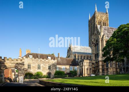 Matin de printemps à la cathédrale de Lincoln. Banque D'Images