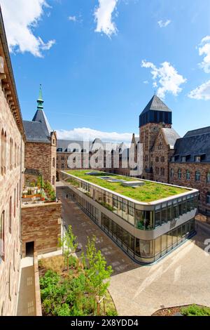 France, Bas Rhin, Strasbourg, Neustadt quartier datant de la période allemande classé au patrimoine mondial de l'UNESCO, Cour de l'Hôtel des rénové Banque D'Images