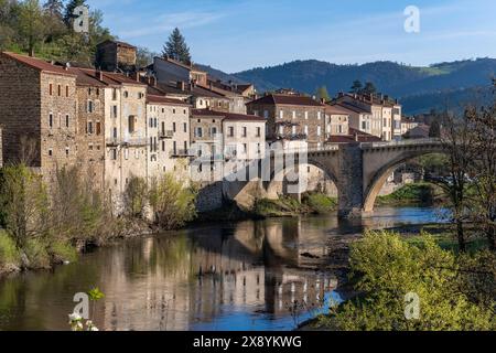 France, haute Loire, Lavoute Chilhac, labellisé les plus Beaux villages de France (les plus beaux villages de France), le village et la bri médiévale Banque D'Images