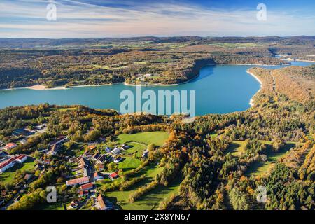 France, Jura, Lac de Vouglans (vue aérienne) Banque D'Images