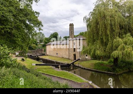 Site historique Thimble Mill Pumping Station et Widcombe Lock No 7, Kennet and Avon canal, Bath, Angleterre, Royaume-Uni Banque D'Images