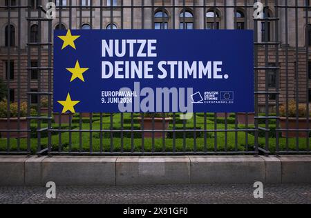 Affiche publicitaire pour aller aux urnes, utilisez votre vote, élections européennes 2024, Bundesrat, Berlin, Allemagne Banque D'Images