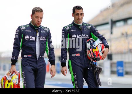 BUEMI Sebastien (SWI), Envision Racing, Jaguar I-type 6, portrait, FRIJNS Robin (nld), Envision Racing, Jaguar I-type 6, portrait lors de l'ePrix de Shanghai 2024, 8ème meeting du Championnat du monde ABB FIA Formula E 2023-24, sur le circuit international de Shanghai du 24 au 26 mai 2024 à Shanghai, Chine Banque D'Images