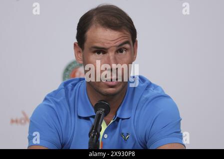Rafael Nadal, Espagnol, s’adresse aux médias lors d’une conférence de presse en prévision de l’Open de France 2024, Roland-Garros 2024, ATP et WTA Grand Chelem, le 25 mai 2024 au stade Roland-Garros à Paris, France Banque D'Images