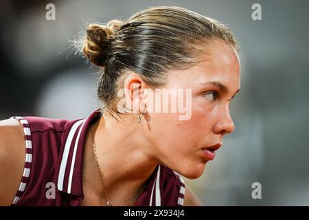 Erika ANDREEVA de Russie lors de la troisième journée du tournoi de tennis Roland-Garros 2024, ATP et WTA Grand Chelem le 28 mai 2024 au stade Roland-Garros à Paris, France Banque D'Images