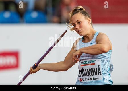 Ostrava, République tchèque. 28 mai 2024. Petra Sicakova de la République tchèque participe au lancer de javelot féminin lors du Golden Spike Ostrava, événement sportif Continental Tour Gold, à Ostrava, en République tchèque, le 28 mai 2024. Crédit : Vladimir Prycek/CTK photo/Alamy Live News Banque D'Images