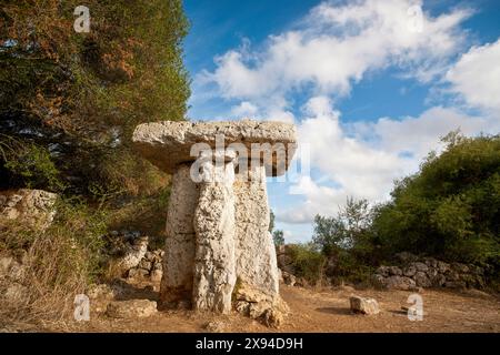 talayòtic village de Torretrencada, - Taula-. Ciutadella. Minorque, îles Baléares. Espagne. Banque D'Images