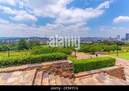 Vue de Pretoria skyline et Union Buildings Gardens depuis Union Buildings, Pretoria Central, Pretoria, Afrique du Sud, Afrique Banque D'Images