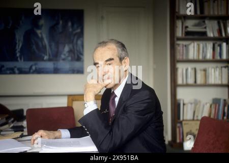 Robert BADINTER - date : 20000601 ©John Foley/Opale.photo Banque D'Images