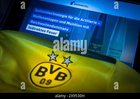 Photo symbolique la société d'armement Rheinmetall devient le nouveau sponsor du BVB Borussia Dortmund. Banque D'Images