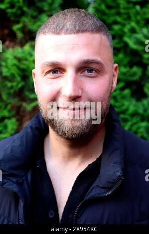 Filip Pavlovic BEI der Kult Kieztouren & Olivia Jones Family Sommerparty im the Bunny Burlesque est composé Pauli. Hambourg, 28.05.2024 *** Filip Pavlovic au Kult Kieztouren Olivia Jones Family Summer Party au Bunny Burlesque St Pauli Hamburg, 28 05 2024 Foto:xgbrcix/xFuturexImagex jones 4563 Banque D'Images