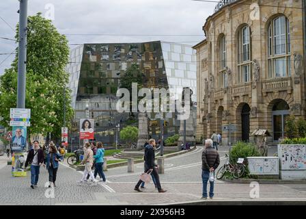 Bibliothèque universitaire, Université Albert Ludwig, University Square, Freiburg im Breisgau, Bade-Württemberg, Allemagne, Universitätsbibliothek, Albert-Ludw Banque D'Images