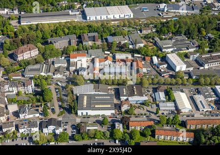 Luftbild, HFS Hagener Feinblech Service GmbH Im Lindenthal, Christian-Rohlfs-Gymnasium, Gem. Grundschule Geweke, FESH Grundschule - Freie evangelische Schule Hagen, Stahlkontor Preußer Straße, Haspe, Hagen, Ruhrgebiet, Nordrhein-Westfalen, Deutschland ACHTUNGxMINDESTHONORARx60xEURO *** vue aérienne, HFS Hagener Feinblech Service GmbH IM Lindenthal, Christian Rohlfs Gymnasium, Gem Grundschule Geweke, FESH Grundschule Freie evangelische Schule Hagen, Stahlkontor Preußer Straße, Haspe, Hagen, Ruhrgebiet, Nordrhein Westfalen, Allemagne ACHTUNGxMINDESTHONORARx60xEURO Banque D'Images