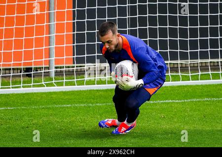 Zeist, pays-Bas. 29 mai 2024. ZEIST, PAYS-BAS - MAI 29 : le gardien de but néerlandais Justin Bijlow lors d'une séance d'entraînement de l'équipe néerlandaise de football masculin avant l'EURO 2024 au campus de la KNVB le 29 mai 2024 à Zeist, pays-Bas. (Photo de René Nijhuis/Orange Pictures) crédit : Orange pics BV/Alamy Live News Banque D'Images