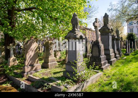 Cimetière Church (Rock) à Nottingham, Nottinghamshire Angleterre Royaume-Uni Banque D'Images
