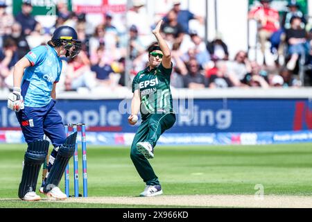 Chelmsford, Royaume-Uni. 29 mai 2024. Lors du 3e match ODI féminin de Metro Bank entre les femmes d'Angleterre et les femmes du Pakistan au Cloud County Ground, Chelmsford, Angleterre, le 29 mai 2024. Photo de Stuart Leggett. Utilisation éditoriale uniquement, licence requise pour une utilisation commerciale. Aucune utilisation dans les Paris, les jeux ou les publications d'un club/ligue/joueur. Crédit : UK Sports pics Ltd/Alamy Live News Banque D'Images