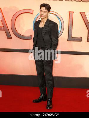 Manny Jacinto assiste à la première britannique de 'The Acolyte' qui s'est tenue à l'Odeon luxe, Leicester Square, Londres. Banque D'Images