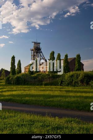 Parc de quartier de Gneisenau avec salle des machines et Tomson-buck, Dortmund, région de la Ruhr, Rhénanie du Nord-Westphalie, Allemagne Banque D'Images