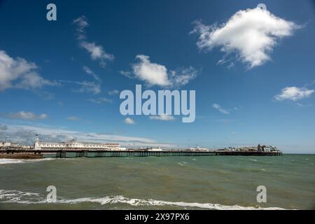 Brighton, le 27 mai 2024 : depuis cette semaine, Brighton’s Palace Pier facturera 1 £ de frais d’entrée par personne pour la première fois depuis 1984. Admission wil Banque D'Images