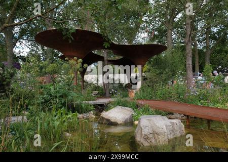 The Water Aid Garden par Tom Massey et je Ahn au Chelsea Flower Show annuel à Londres Banque D'Images