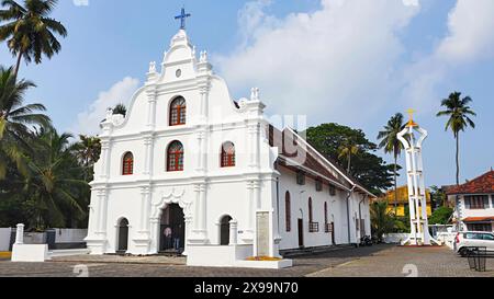 Église notre-Dame de la vie, construite au 16ème siècle par les Portugais, Fort Kochi, Kerala, Inde. Banque D'Images