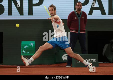 Paris, France. 29 mai 2024. Richard Gasquet de France pendant le jour 4 de l'Open de France 2024, Roland-Garros 2024, tournoi de tennis du Grand Chelem le 29 mai 2024 au stade Roland-Garros à Paris, France - photo Jean Catuffe/DPPI crédit : DPPI Media/Alamy Live News Banque D'Images