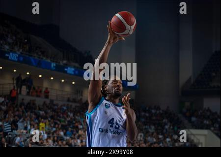 ANKARA / TURQUIE, 15 avril 2024 : match de Super League de basket-ball turque 2023-24, Fenerbahce Beko vs Turk Telekom. Banque D'Images