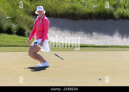 Philadelphie, États-Unis. 30 mai 2024. Ingrid Lindblad, de Suède, réagit à son putt sur le 12e trou lors du 79e US Women's Open au Lancaster Country Club à Lancaster, Pennsylvanie, le jeudi 30 mai 2024. Photo de Laurence Kesterson/UPI crédit : UPI/Alamy Live News Banque D'Images