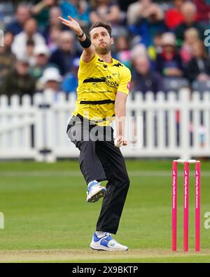 Bristol, Royaume-Uni, 30 mai 2024. Matt Taylor du Gloucestershire lors du match T20 Vitality Blast entre le Gloucestershire et l'Essex. Crédit : Robbie Stephenson/Gloucestershire Cricket/Alamy Live News Banque D'Images