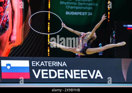 Ekaterina Vedeneeva (SLO) vue lors des 40e Championnats d'Europe de gymnastique rythmique Budapest 2024 au Papp Laszlo Budapest Sportarena. Banque D'Images