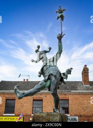 La statue de Shakespeare The Jester or Fool à Stratford upon Avon, Warwickshire, Royaume-Uni le 23 mai 2024 Banque D'Images
