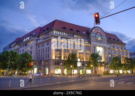 KaDeWe, Tauentzienstrasse, Schoeneberg, Berlin, Allemagne Banque D'Images