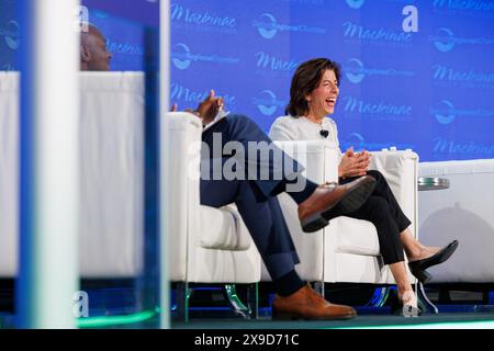Mackinac Island, États-Unis. 30 mai 2024. La secrétaire au commerce, Gina Raimondo, prend la parole à la Conférence sur les politiques Mackinac à Mackinac Island, au Michée, le 30 mai 2024. (Photo de Andrew Roth/Sipa USA) crédit : Sipa USA/Alamy Live News Banque D'Images