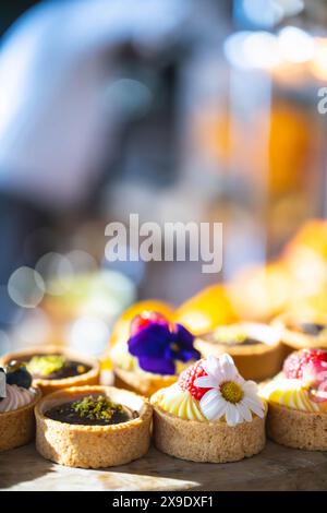 Un arrangement de pâtisserie sucrée Banque D'Images