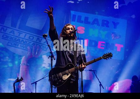 Hozier se produit au Release Athens Festival à Plateia Nerou / Grèce, juin 2019 Banque D'Images