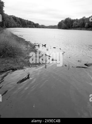 Rivière Wabash à côté du parc OubacheTrails dans le comté de Knox, Indiana. AUX ÉTATS-UNIS Banque D'Images