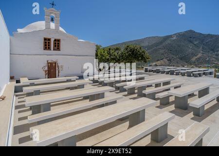 Vue de l'église Agia Theodoti à iOS Grèce, où les habitants organisent un festival annuel et célèbrent la Sainte Marie Banque D'Images