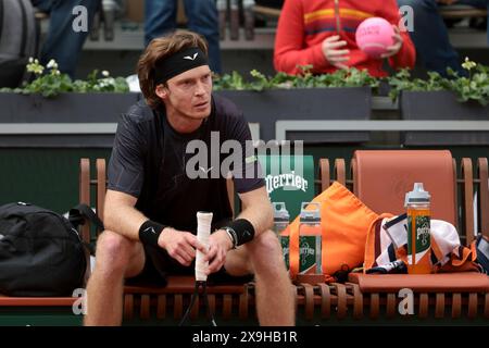 Paris, France. 31 mai 2024. Andrey Rublev de Russie pendant le jour 6 de l'Open de France 2024, Roland-Garros 2024, tournoi de tennis du Grand Chelem le 31 mai 2024 au stade Roland-Garros à Paris, France - photo Jean Catuffe/DPPI crédit : DPPI Media/Alamy Live News Banque D'Images