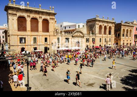 Es Born squareFestival Sant Joan. Ciutadella. Minorque, Îles Baléares, Espagne. Banque D'Images